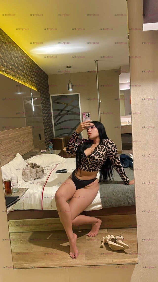 FOTOS DE HOLA SOY DANI AMOR VENGO DE PASO POR TU CIUDAD APROVECHA Y CONOZCAMONOS