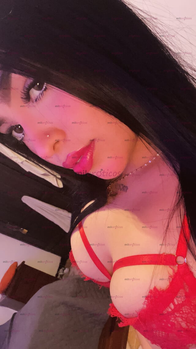 FOTOS DE CHICA RECIÉN LLEGADA A TU CIUDAD , CON TETAS GRANDES Y LACTANTE