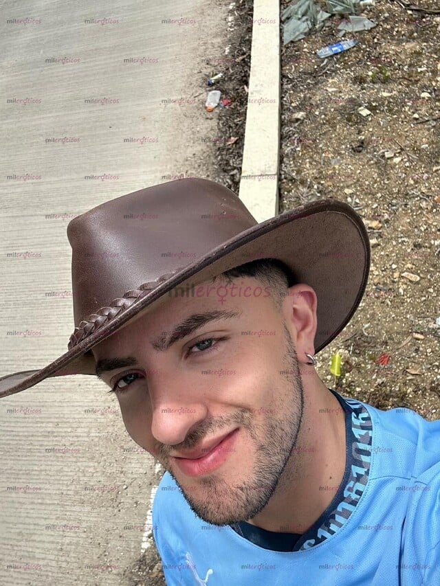 FOTOS DE LINDO ROSTRO, DOMADOR DE CULOS DISPUESTO A PASARLA RICO