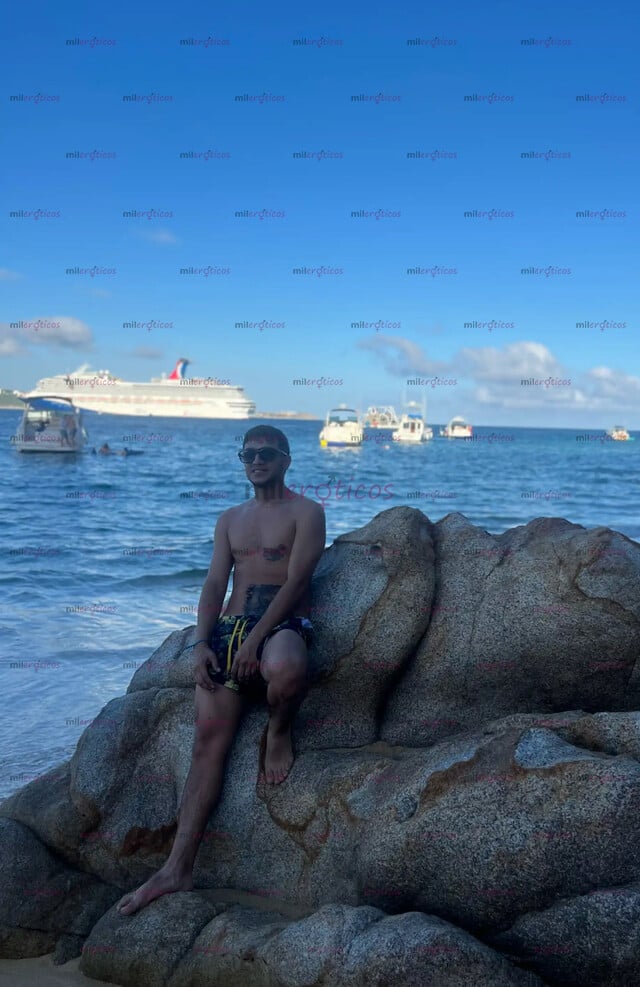 FOTOS DE SI TE GUSTA EL VOYEURISMO O SIMPLEMENTE QUIERES UNA VIDEOLLAMADA ESCRIBEME