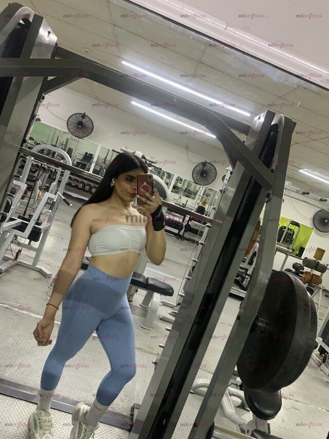 FOTOS DE HOLA, SOY KENI, TU CHICA TRANS GYMRAT FAVORITA, ACUERPADA