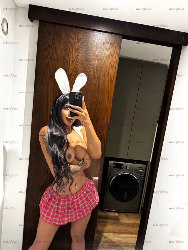 FOTOS DE MORENA EXCLUSIVA, DOTADA, ERÓTICA, SEXY CALIENTE PARA COMPLACERTE