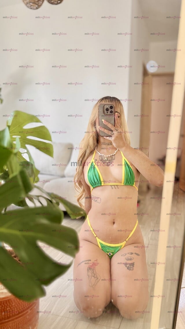 FOTOS DE LA COMBINACIÓN PERFECTA ENTRE TERNURA Y SENSUALIDAD 20 AÑITOS RUBIA