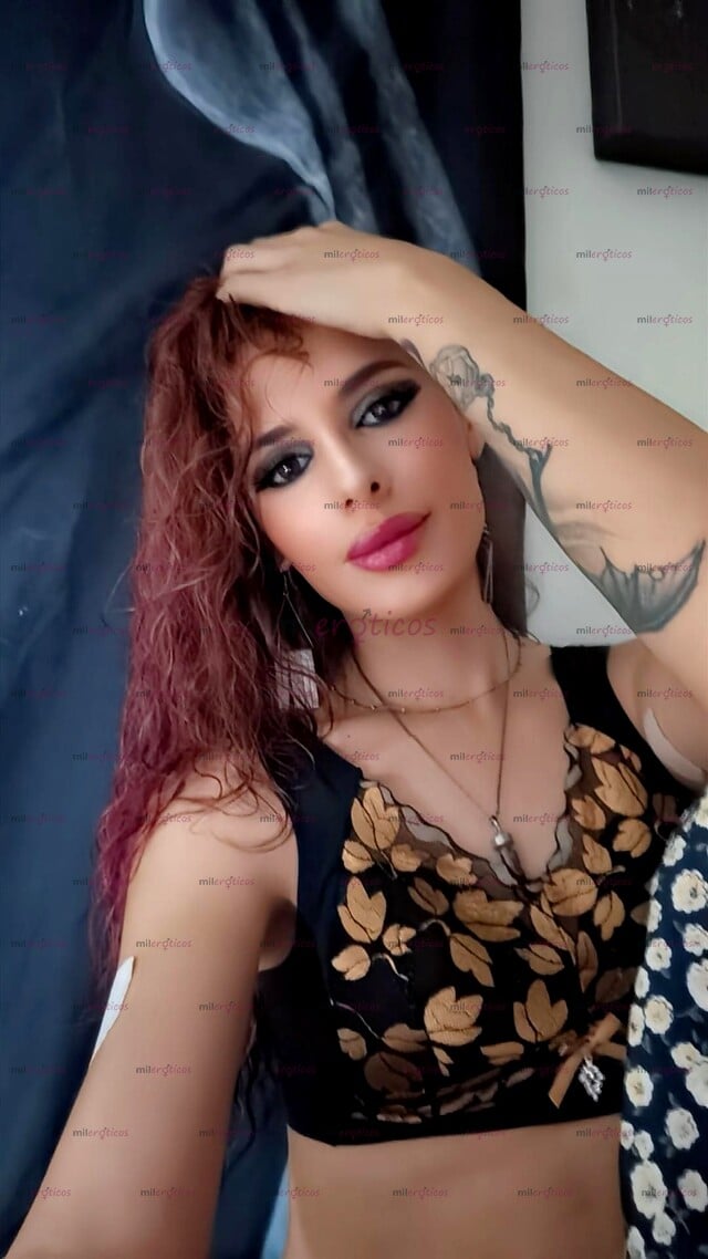FOTOS DE PONTE EN MIS MANOS YO SOY UNA MAQUINA DE PODER MIS MANOS ENCANTAN