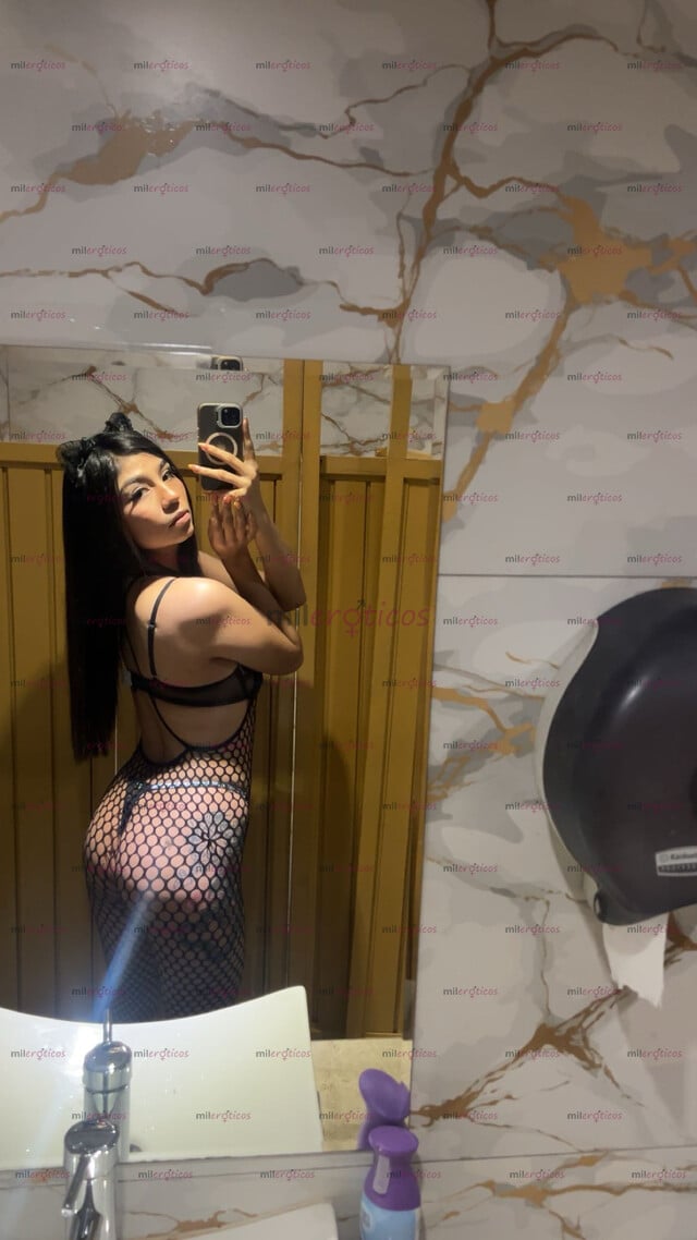 FOTOS DE MORENITA Y PURA TENTACIÓN DONDE LAS FANTASÍAS EMPIEZAN