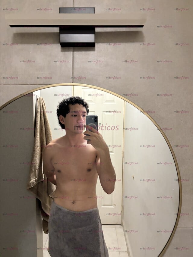FOTOS DE CHICO CACHONDO CON 22CM DE TESTOSTERONA Y RICAS NALGAS LISTO PARA TI
