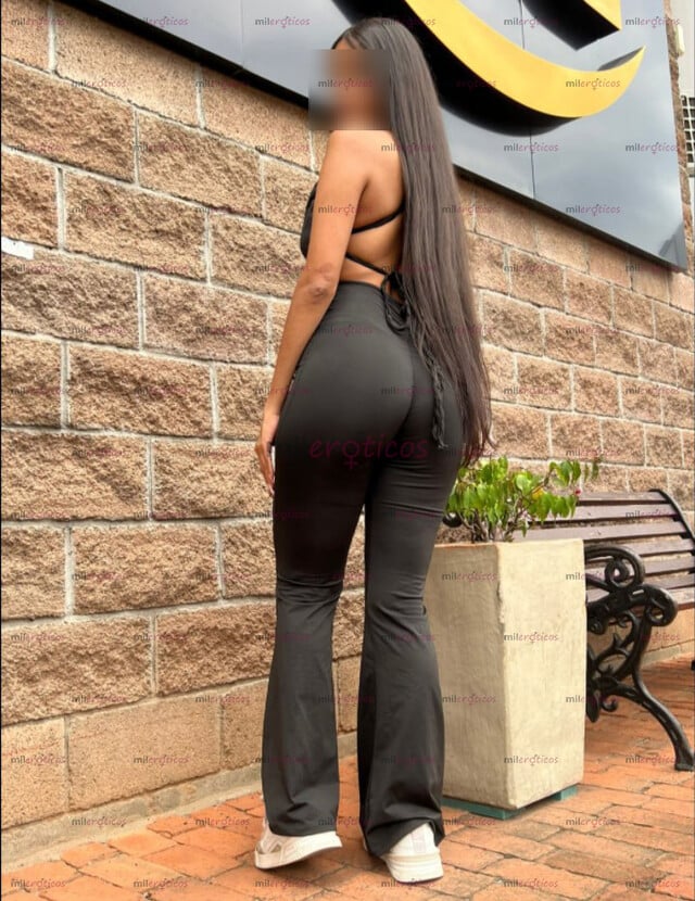 FOTOS DE HERMOSAS CHICAS DE 18 19,20,21 AÑOS BIEN PRESENTADAS ELEGANTES