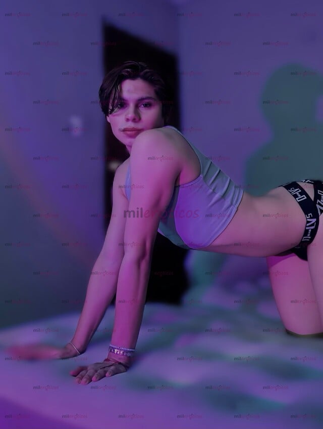 FOTOS DE TWINK FEMBOY NUEVO EN ESTO AMOR PARA SER TU VERDADERA LUJURIA Y PASASION