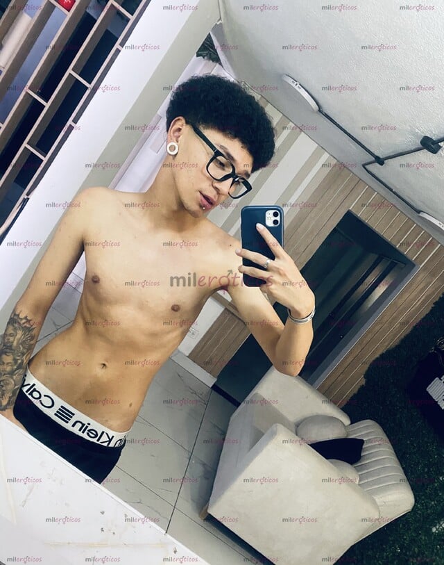 FOTOS DE POLLO PASIVO, DISCRETO, TRAGÓN Y MUY MORBOSO