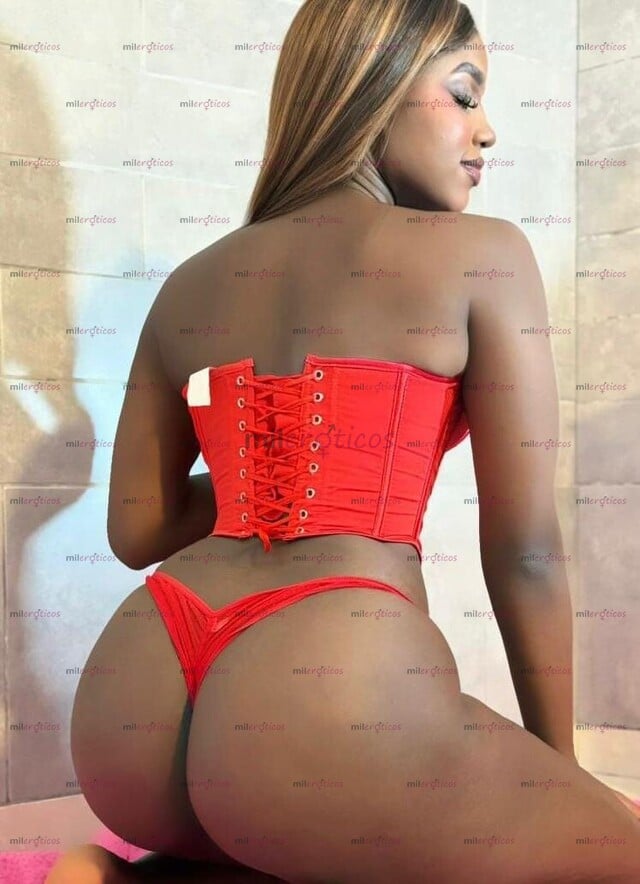 FOTOS DE TE GUSTAN ALTAS? AQUI ESTOY YO AMOR, 1.80 COLOMBIANA