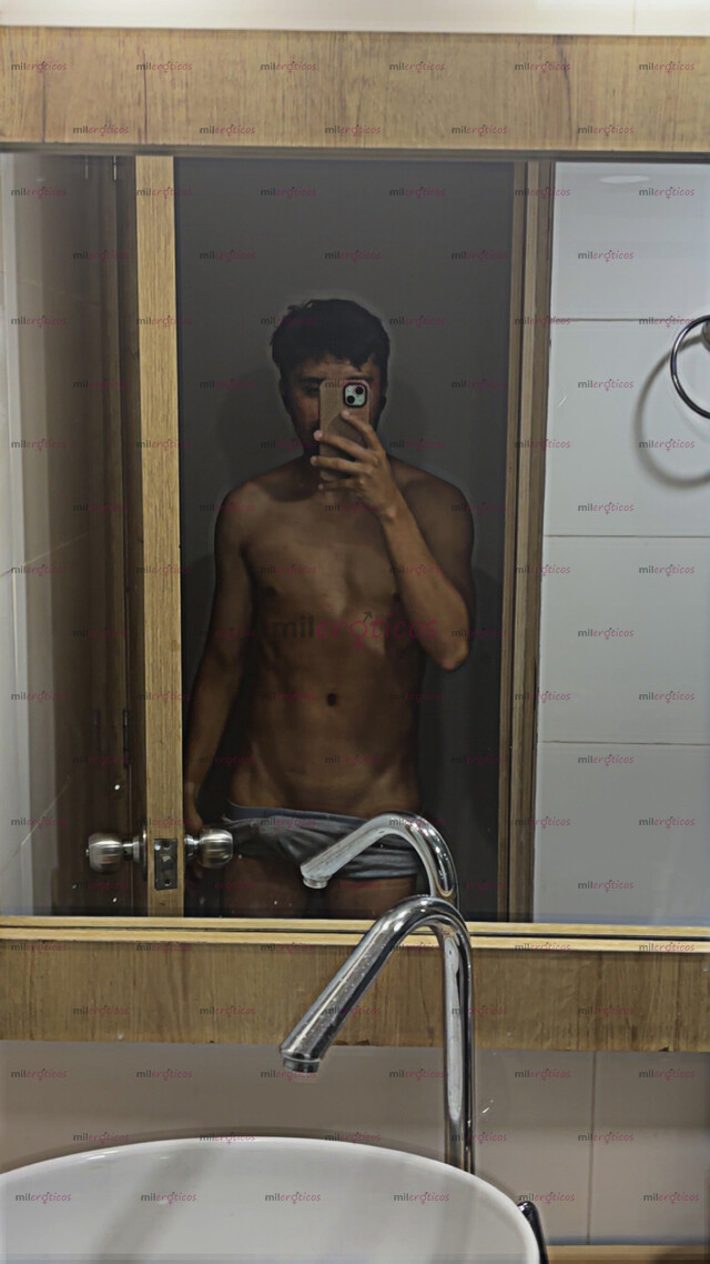 FOTOS DE HOLA EN BOGOTÁ LISTO PARA COMPLACER . ME UBICO HACIA EL SUR HAGO SALIDAS .