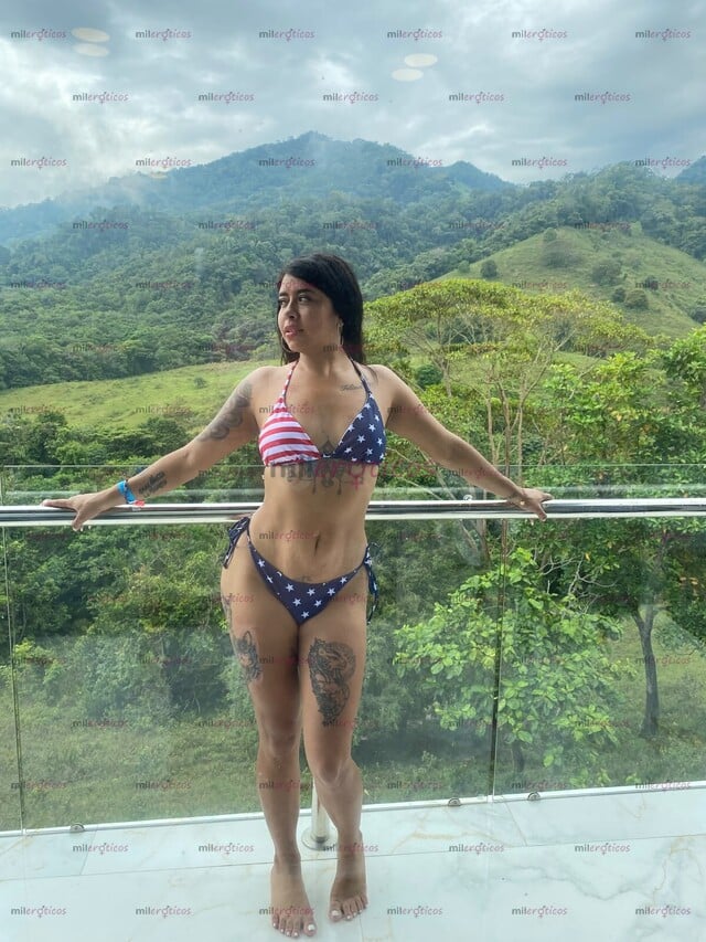 FOTOS DE NATASHA CHICA NUEVA EN LA CIUDAD, EMPEZANDO EN ESTE TRABAJO
