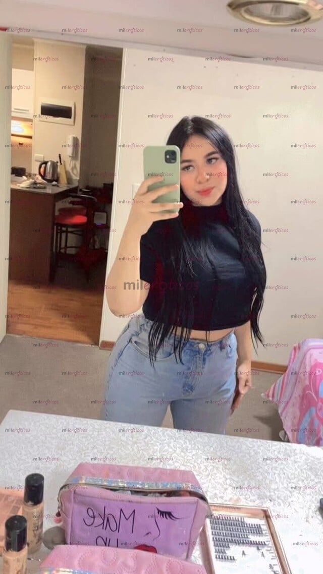FOTOS DE CAMILA UNA RICA Y ARDIENTE FLACA CON GANAS DE SEXO