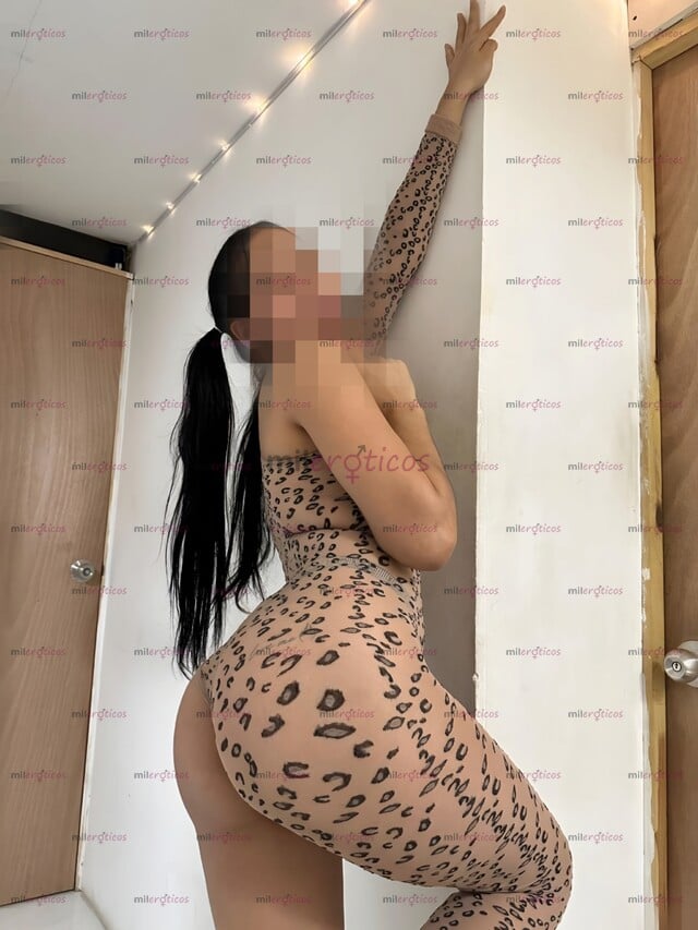 FOTOS DE FLACA SEXY MUY SEDUCTORA CON GANITAS DE PASARLA RICO