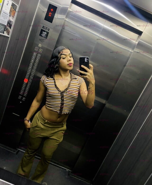 FOTOS DE HOLIS SOY BRITTANY NUEVA EN LA CIUDAD VEN PAPI!!