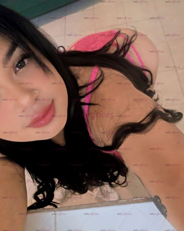 FOTOS DE LINDA CHAPARRITA VENEZOLANA SUPER SEXY CALIENTE AL FOLLAR LAS 24HRA