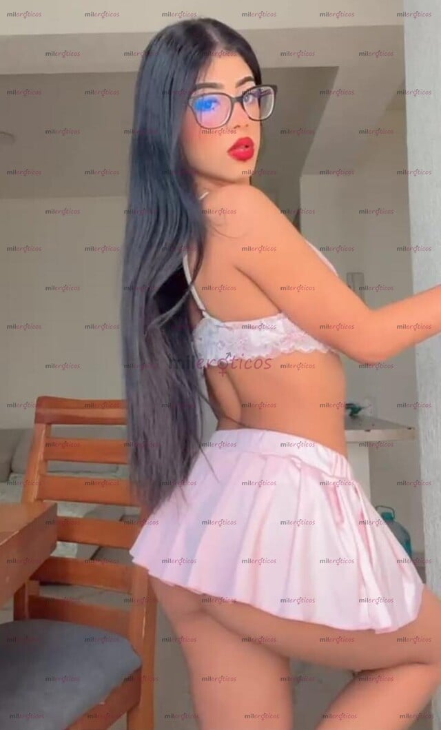 FOTOS DE DELGADITA RICA, COLOMBIANA 20 AÑOS DAME RICO PAPI