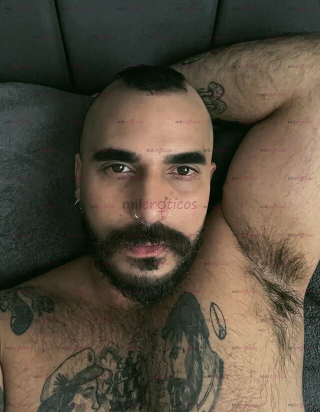 FOTOS DE ÁRABE 21 CM GRUESO VELLUDO SERIO MACHO DOMINANTE