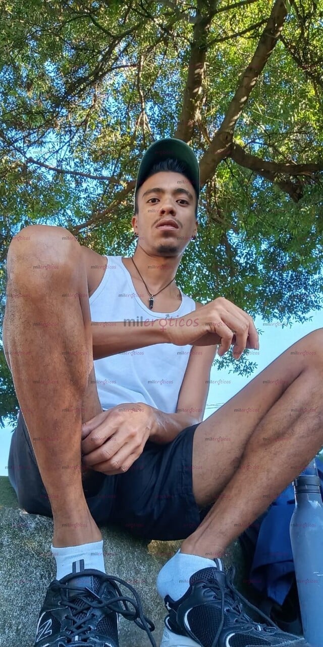 FOTOS DE SERIO. VARONIL MI VERGA ES CURVA Y PELUDA HABLEN HOMBRES MAYORES