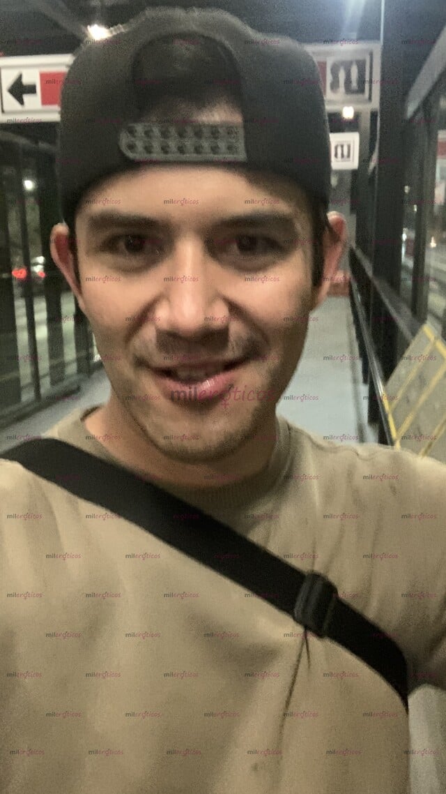FOTOS DE SOY TIAGO SOY MEXICANO MIDO 1.75 CUMPLO FANTASÍAS