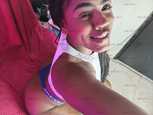 FOTOS DE HOLA CAROLINA JOVEN DE 21 AÑOS ADICTA AL SEXO ANAL PROFUNDO