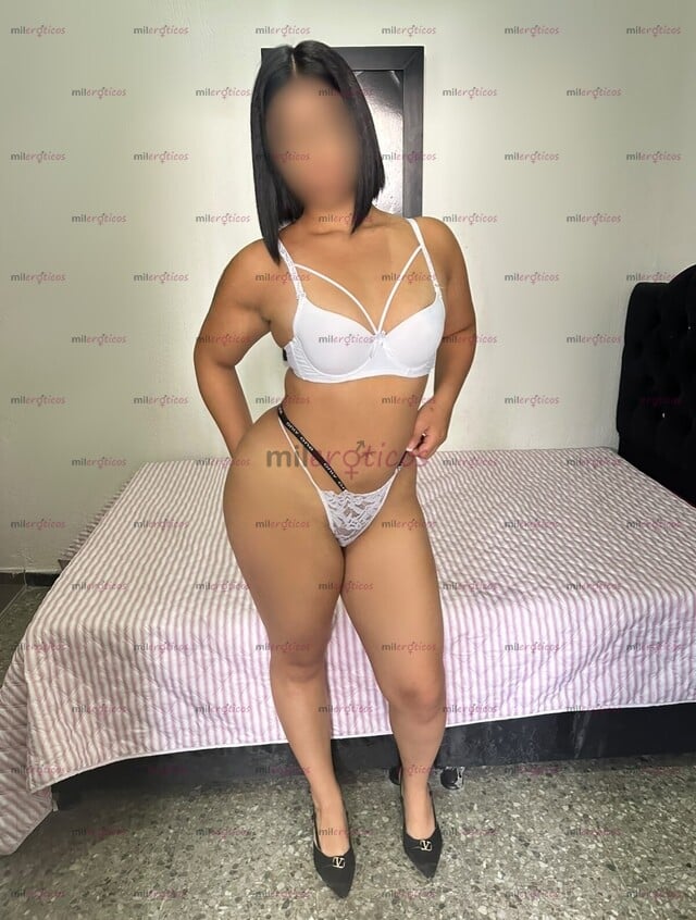 FOTOS DE CATALINA, RICA DIABLITA PELINEGRA SEXY NALGONA CALIENTE.
