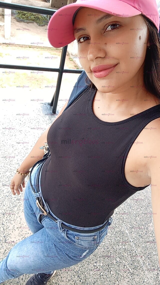 FOTOS DE NUEVA EN TU CIUDAD, JOVENCITA DE 20 AÑITOS DE CUERPO NATURAL, SENOS GRANDES!