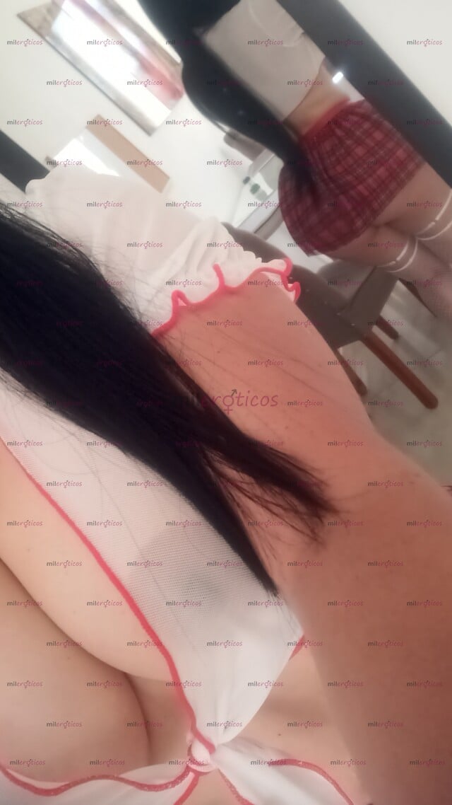 FOTOS DE HERMOSA Y SEDUCTORA JULI TODA UNA TENTACION