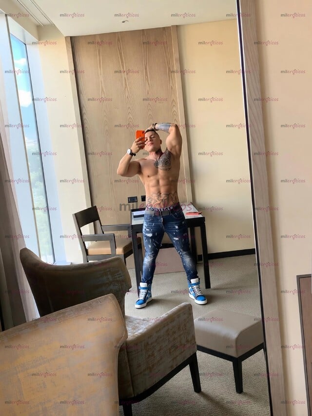 FOTOS DE VERSATIL FIESTA AMANECIDA DISPONIBLE 24 HORAS BESOS CARICIAS MORBO POSES CONOCEM