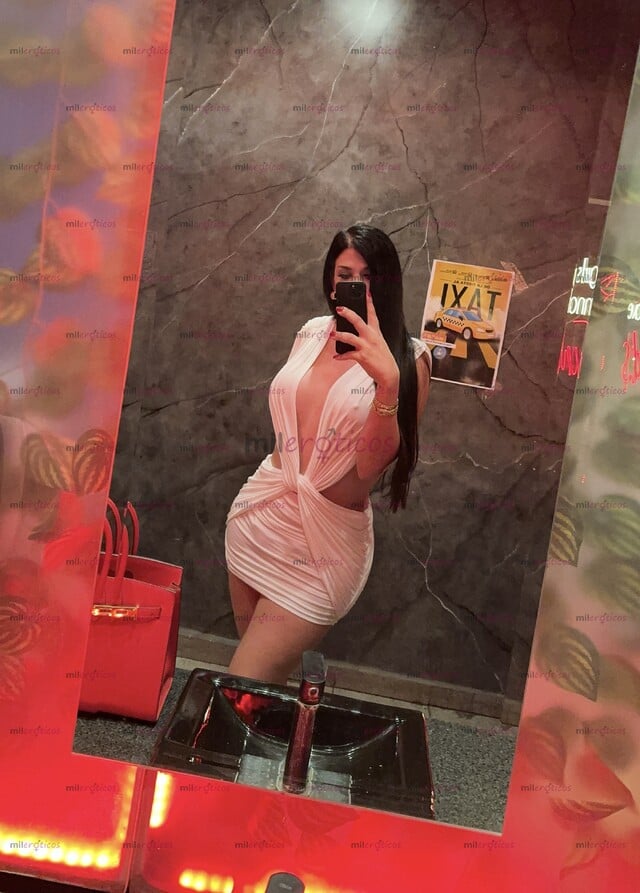 FOTOS DE LIMPIEZA , BELLEZA Y UNAS BUENAS NALGAS !