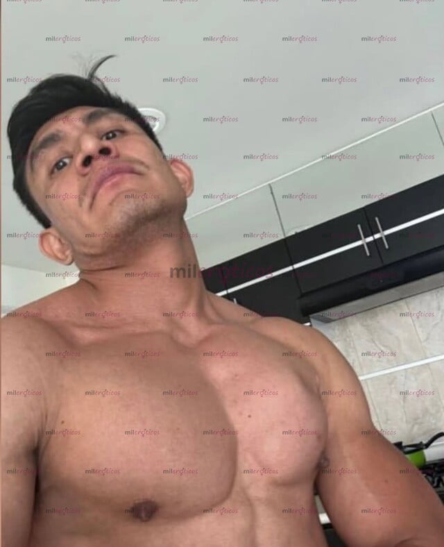 FOTOS DE VENTA DE CONTENIDO O VIDEO LLAMADAS ESCORT GAY ATLÉTICO VERGON LECHERO