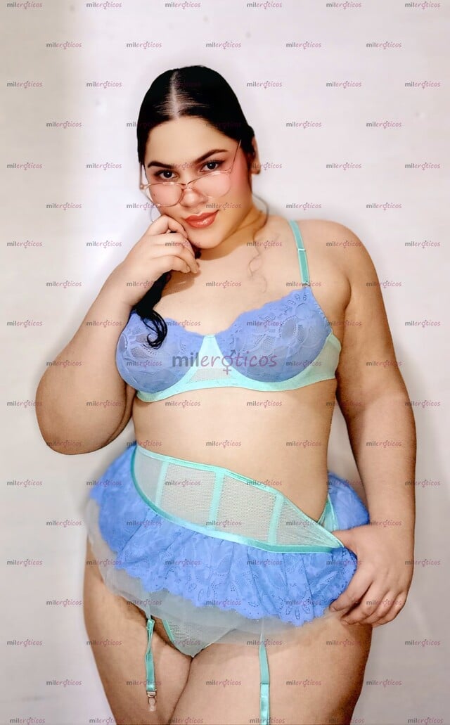 FOTOS DE CURVY DIVINA QUE TE PONDRA LOS OJOS EN BLANCO DE TAN RICA MAMADA QUE TE HARE