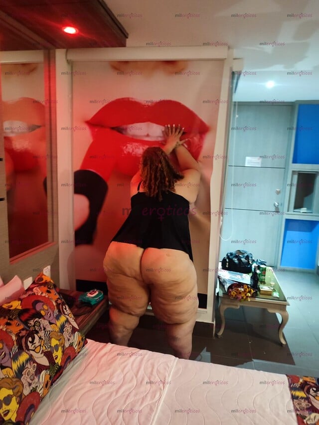FOTOS DE TU GORDITA BBW ÚLTIMO 2 DIAS EN BOGOTA VEN PARA COMPLACERTE