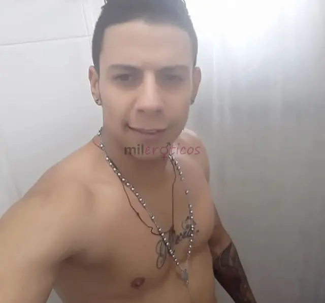 Morenito de 26 ano busca complacer tus fantacias pasarlo riko soy muy extrovertido me encanta hacerte felizte are sentir fantacias inolvidables dispue...