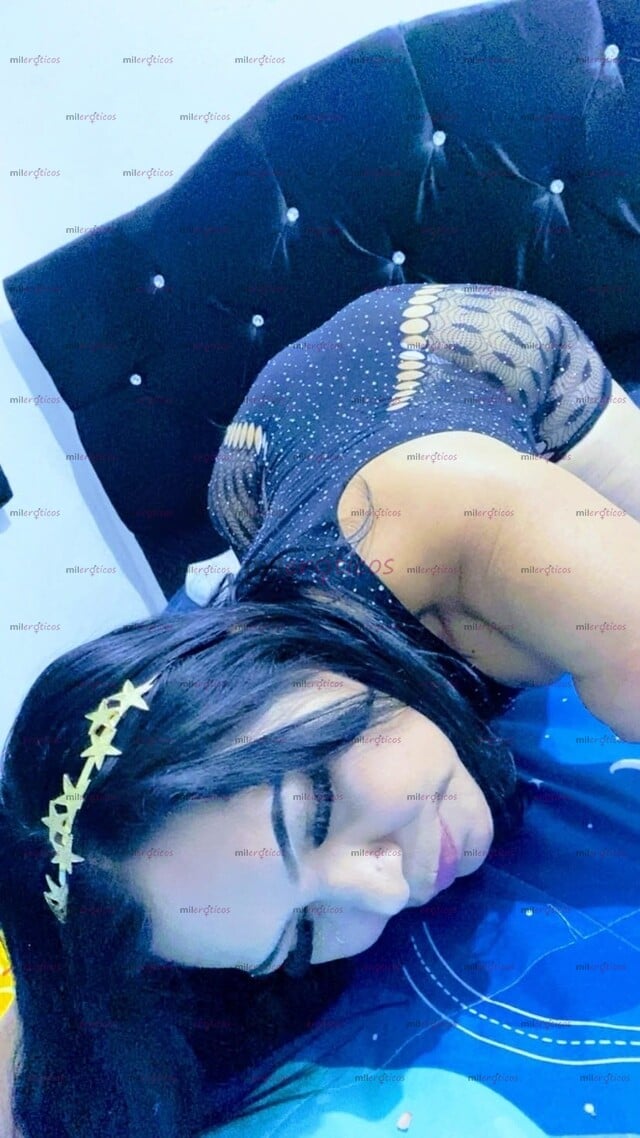 FOTOS DE MADURITA DE ALTO NIVEL ELEGANCIA CON UN TOQUE EXÓTICO