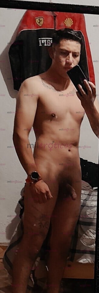 FOTOS DE 1000 JOVEN COLÁGENO ALTO 1.82 GUAPO BUEN CUERPO 25 AÑOS
