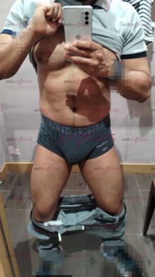 FOTOS DE SOLO HOY EN QRO , PECHUGON,ATRACTIVO, PELUDO, BISEXUAL Y 100% ACTIVÓ.
