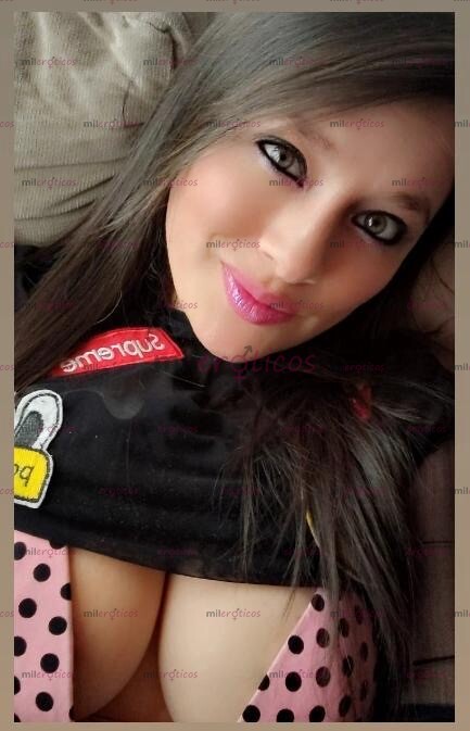FOTOS DE GORDITA MUY CALIENTE CON VAGINA HUMEDA , SEDIENTA DE LECHE
