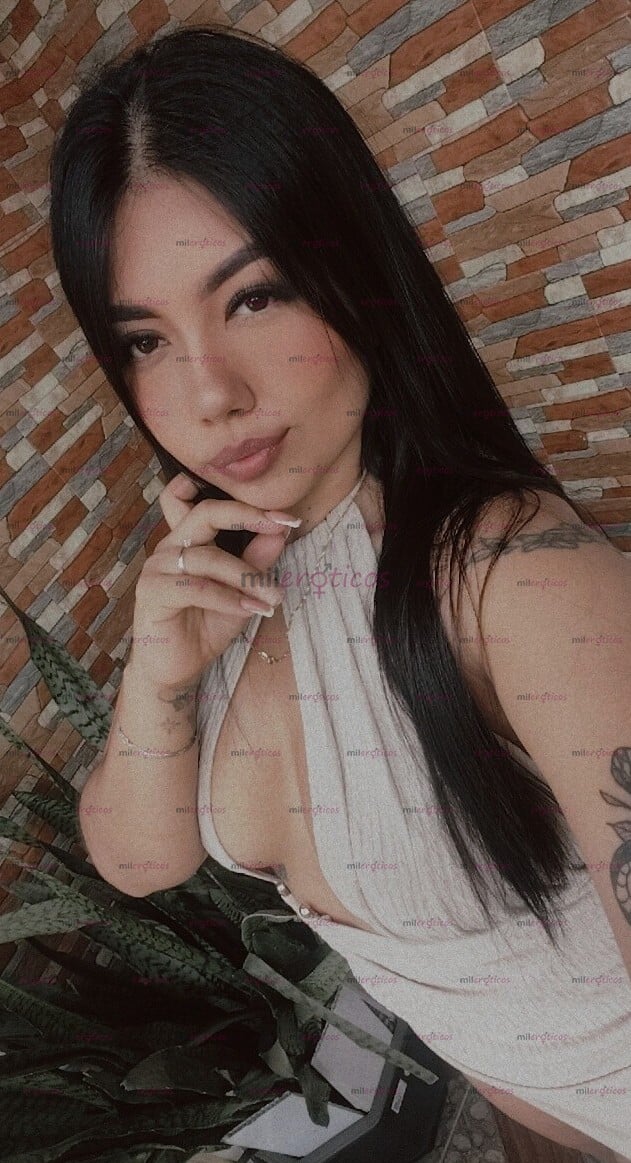 FOTOS DE HOLA SOY PAULA NUEVA EN TU CIUDAD, UNA PAISITA MUY CALIENTE.