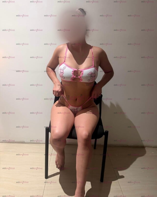 FOTOS DE TRIGUEÑITA HERMOSA! COQUETA BUBIS PARADITAS SOLO 18AÑOS NENITA NUEVECITA PARA TI