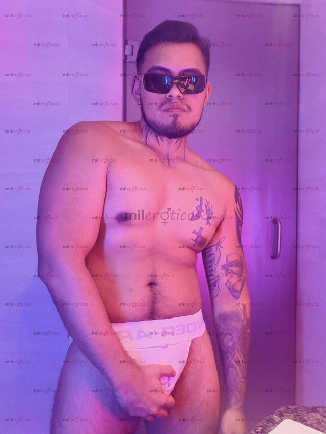 FOTOS DE CHAVO TATUADO Y CACHONDO DISPONIBLE PARA TI