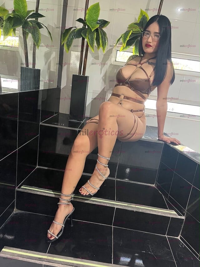 FOTOS DE CHARLOTTE 19 AÑOS CHICA DISPONIBLE LAS 24 HORAS CONTÁCTAME BB