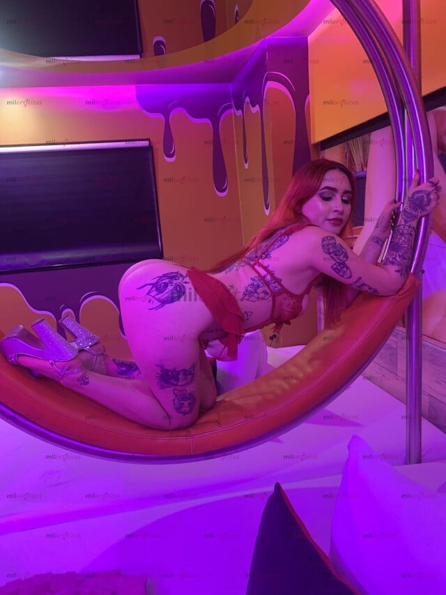 FOTOS DE VIOLETA PELI ROJA,EXOTICA TATUADA, DESCOMPLICADA PODEMOS FUMAR Y BAILAR SI A