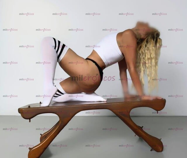 FOTOS DE ZOE!! RUBIA MADURA Y CACHONDA, CON BUBY Y POMPI, TE CONSENTIRÉ!!!