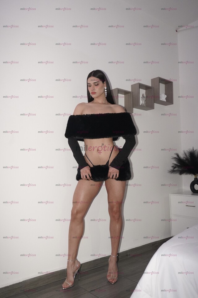 FOTOS DE ¿QUIERES UNA VERGA REALMENTE DURA? CHICA BISEXUAL 19 CM DE VERGA COMPROBABLES