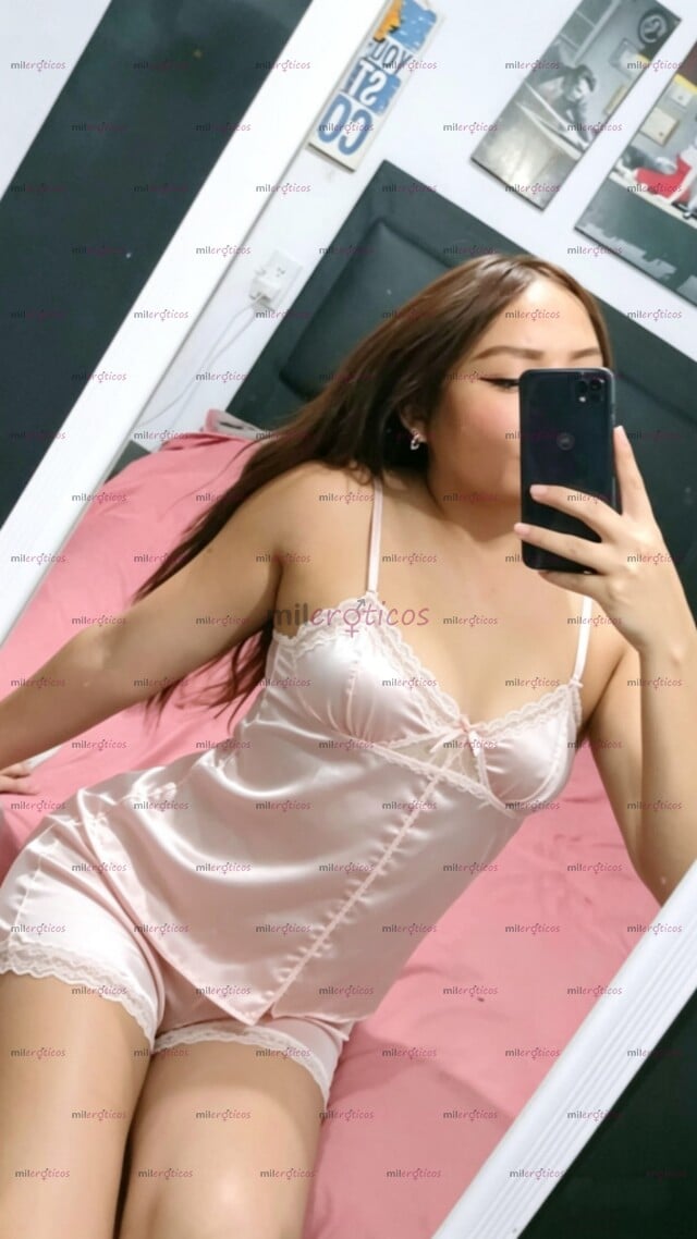FOTOS DE TU CHICA TRANS CACHONDA CON GANAS DE QUE TE DIVIERTAS