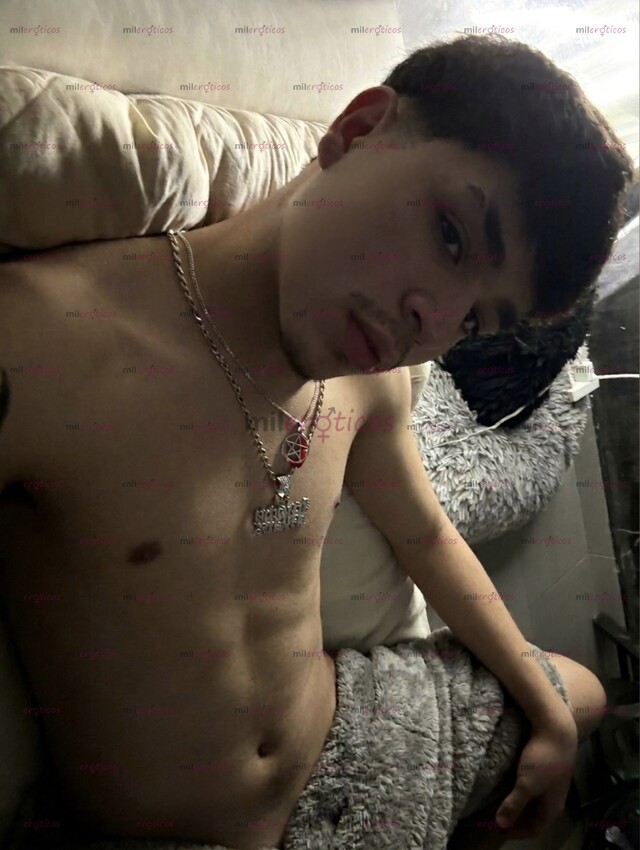FOTOS DE CHICO RICO DE 19 AÑOS MASCULINO GUAPO, LISTO PARA CUMPLIR TUS NECESIDADES