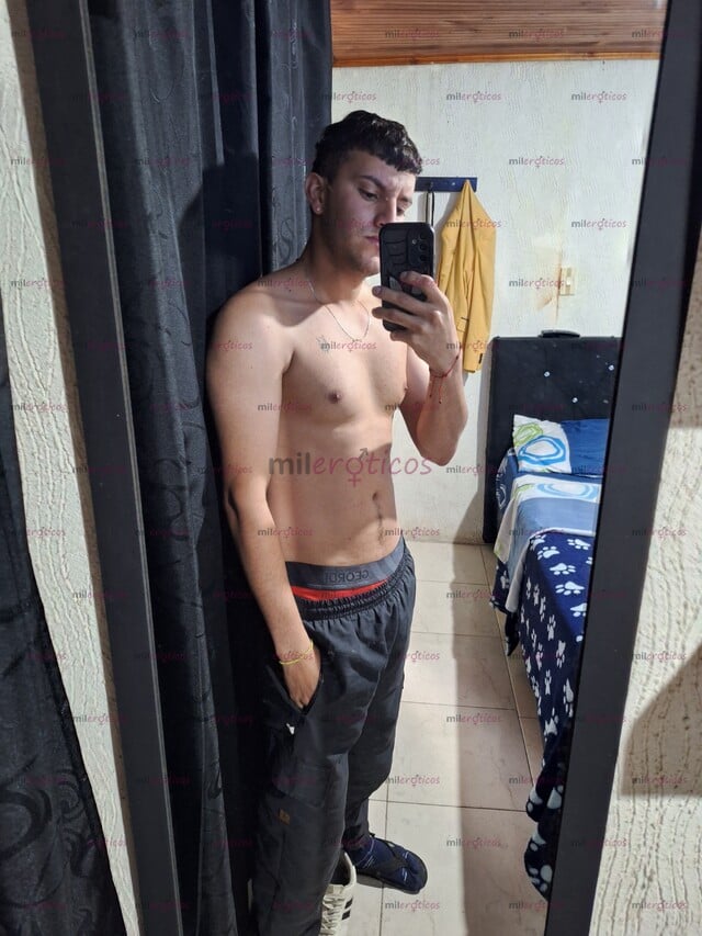 FOTOS DE FULL ARRECHO COMPLACIENTE NO ME COMPLICÓ PARA NADA CUENTO CON EXPERIENCIA