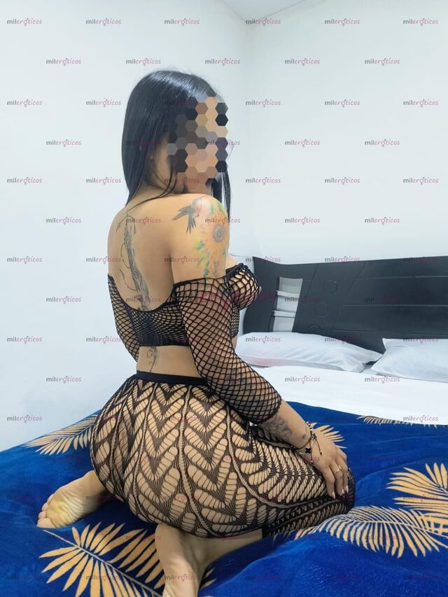 FOTOS DE SENSUALIDAD EROTISMO Y MUCHO MAS EXQUISITA PERRA CON PROVOCATIVOS ATRIBUTOS!!