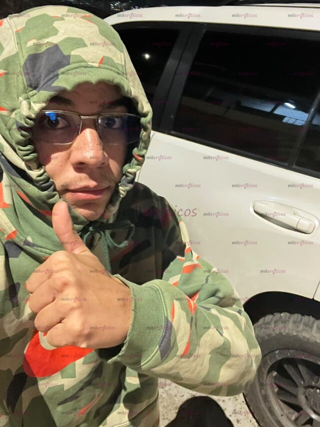 FOTOS DE SOY UN CHICO DE 22 AÑOS BUSCANDO UN BUEN RATO AGRADABLE